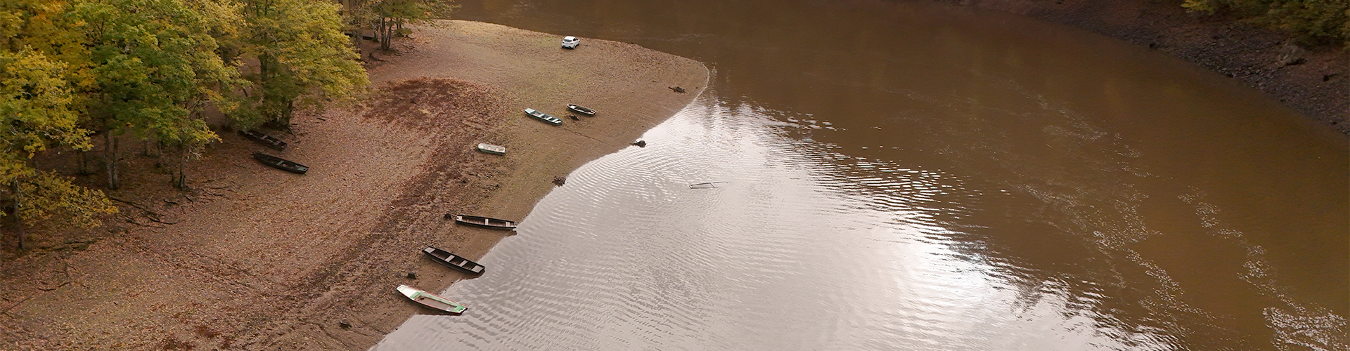 Slider Peche lac Fades Auvergne